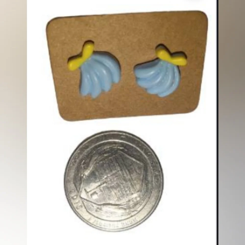 Blue Banana Earrings - Picture 3 of 3